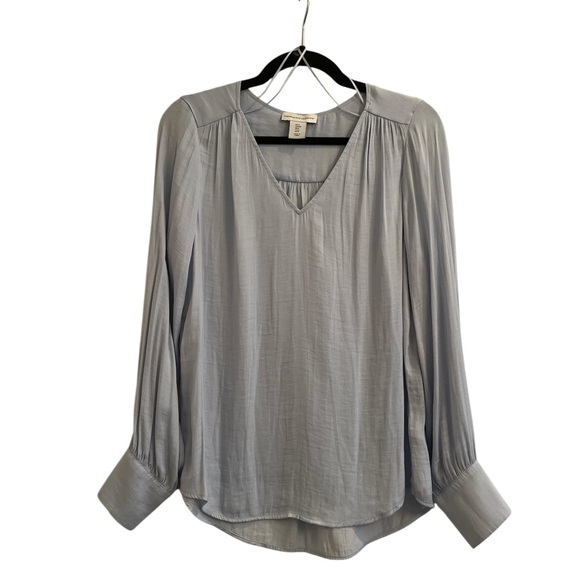 cupcakes & cashmere Tops - cupcakes and cashmere baby blue blouse Size Small